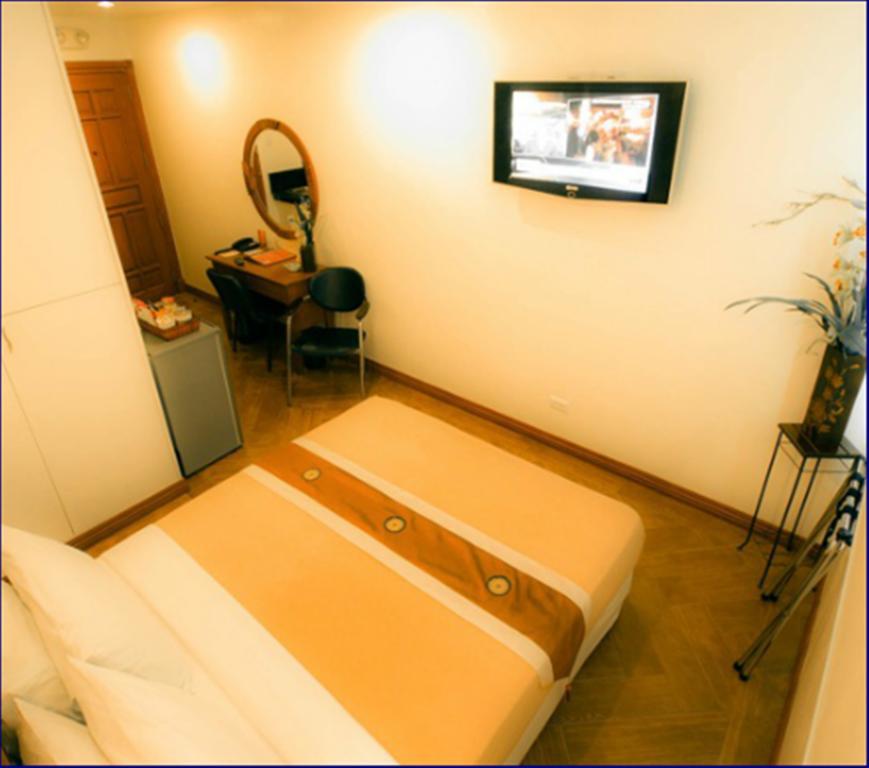 Avitel Hotel Makati City Chambre photo