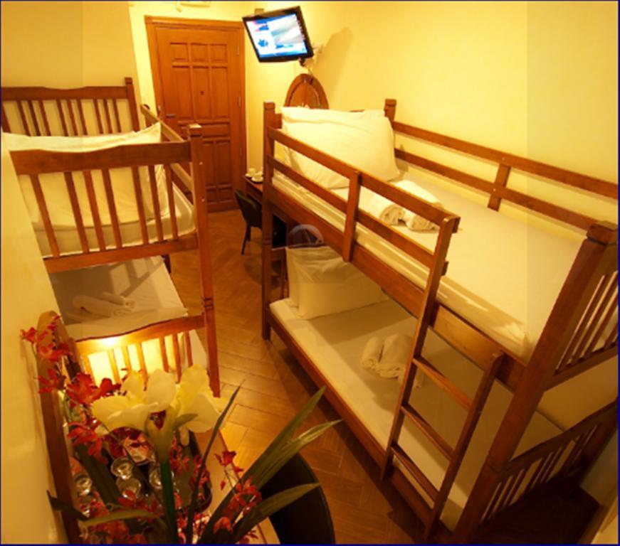 Avitel Hotel Makati City Chambre photo